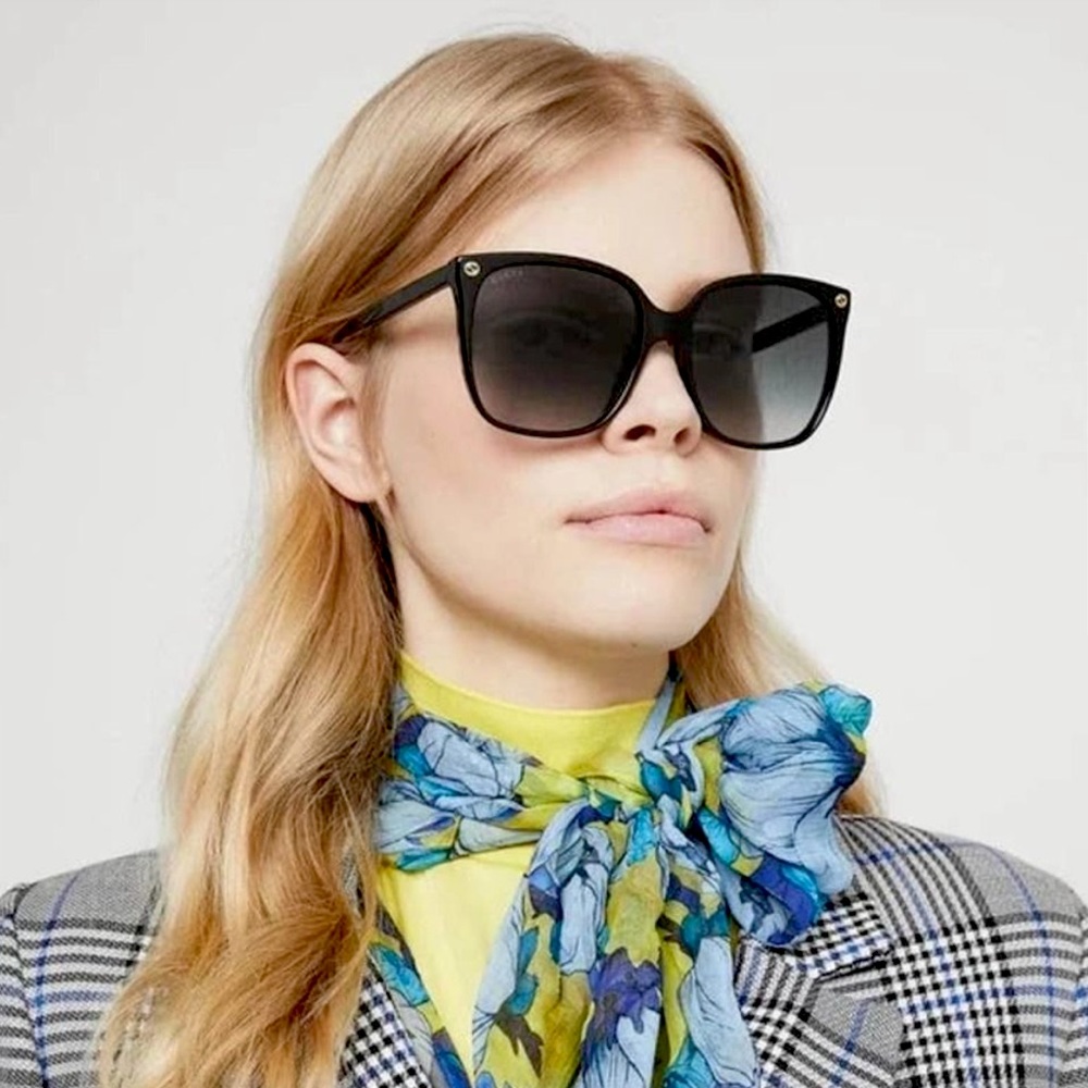 GUCCI AUTHENTIC oversized sunglasses 57mm GG0022S